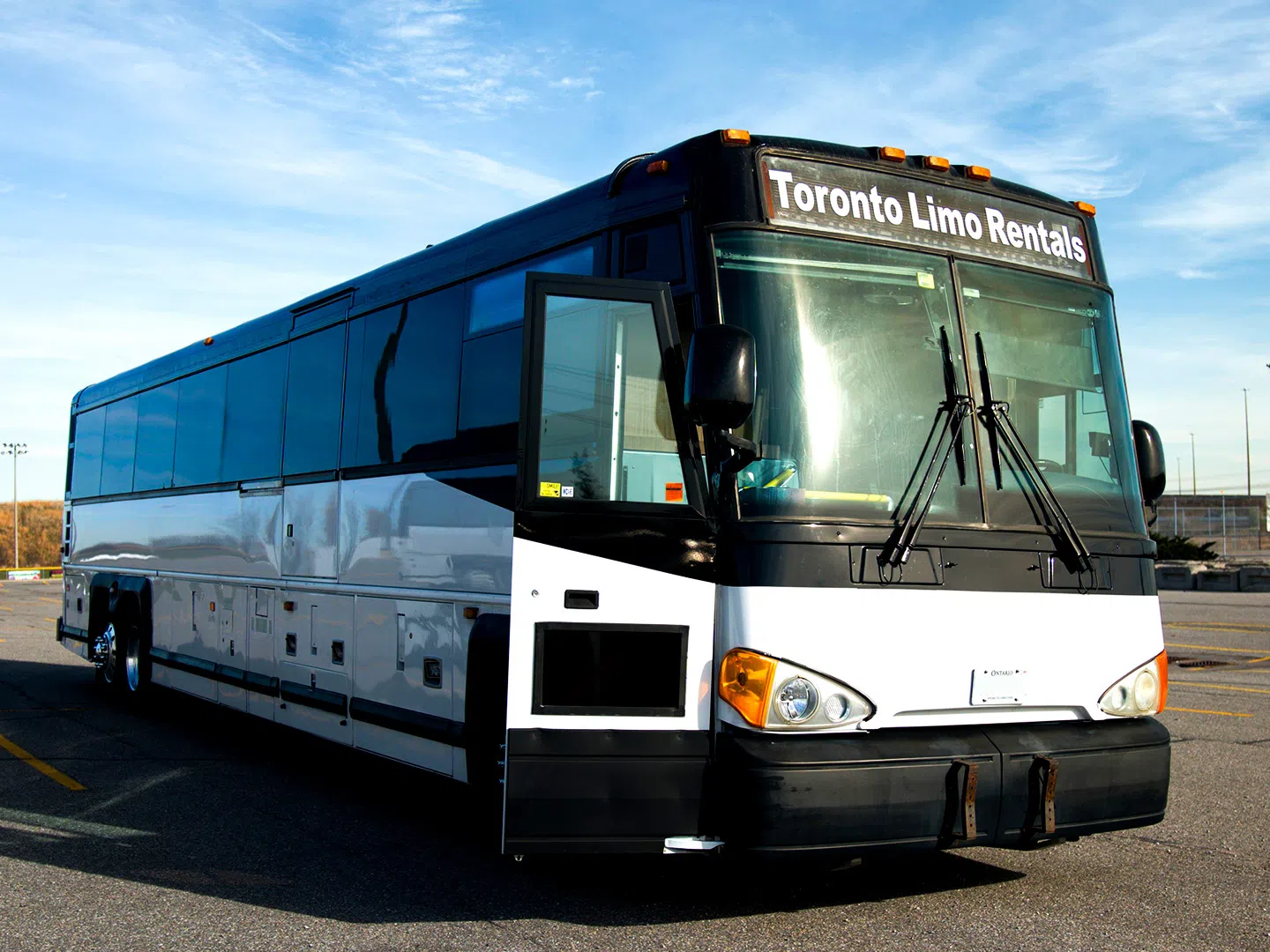 Party Bus MCI-4 Exterior