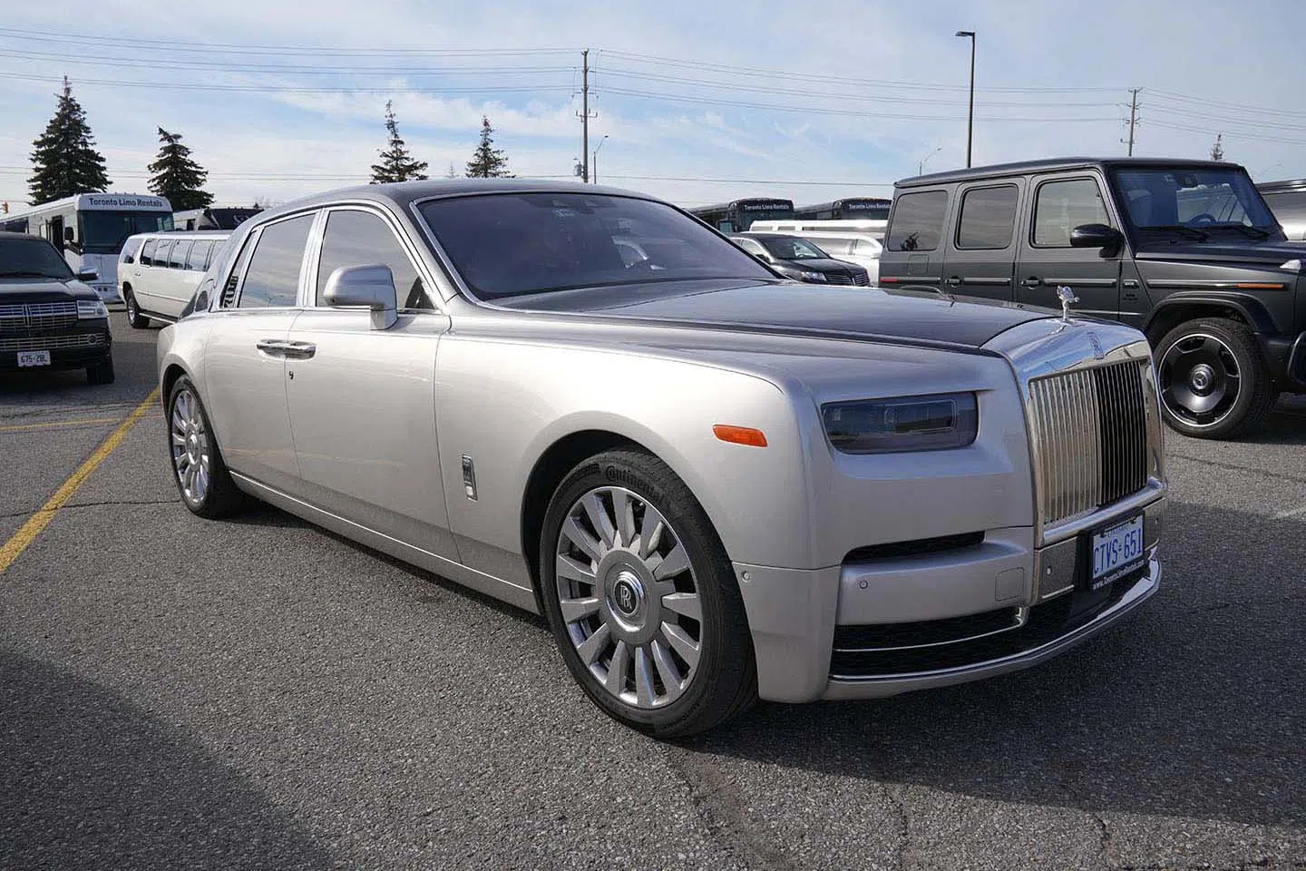 Bentley Flying Spur - 4 Passengers